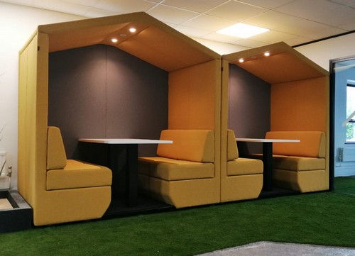 Lismark Office Furniture | Bea Meeting Pod